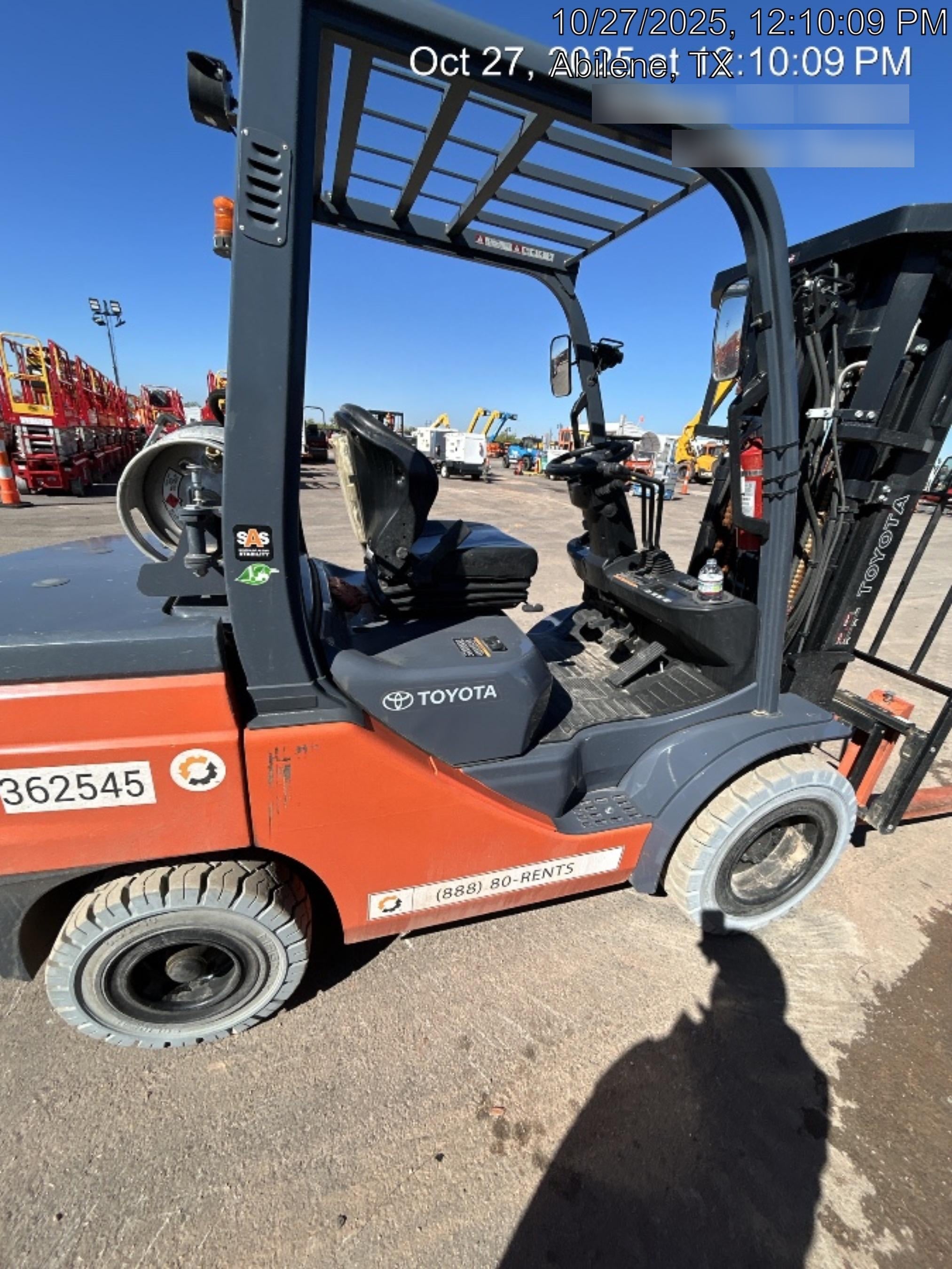 2023 TOYOTA 8FGU30 LP - Quad