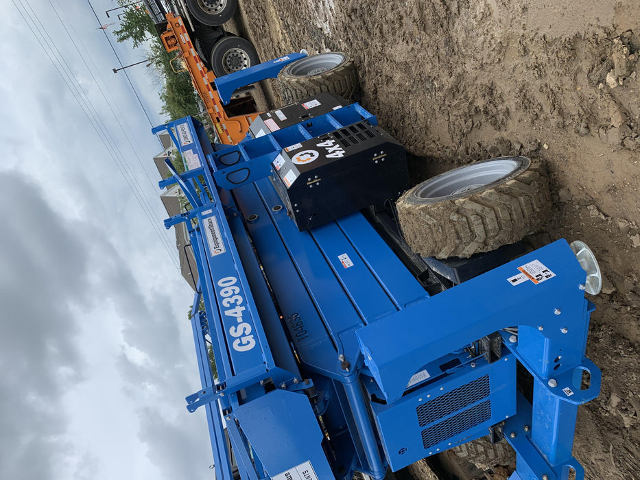 2020 GENIE GS-4390 RT