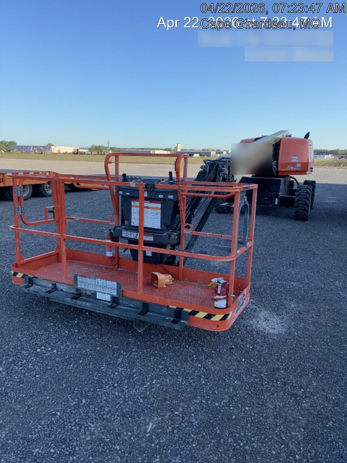 2025 JLG 660SJ