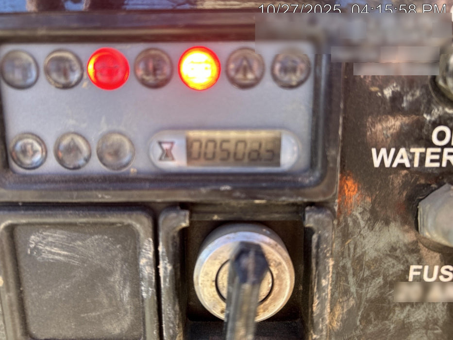 2022 VAC-TRON LP573XDT