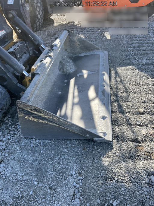 2025 JOHN DEERE 84" Bucket - John Deere