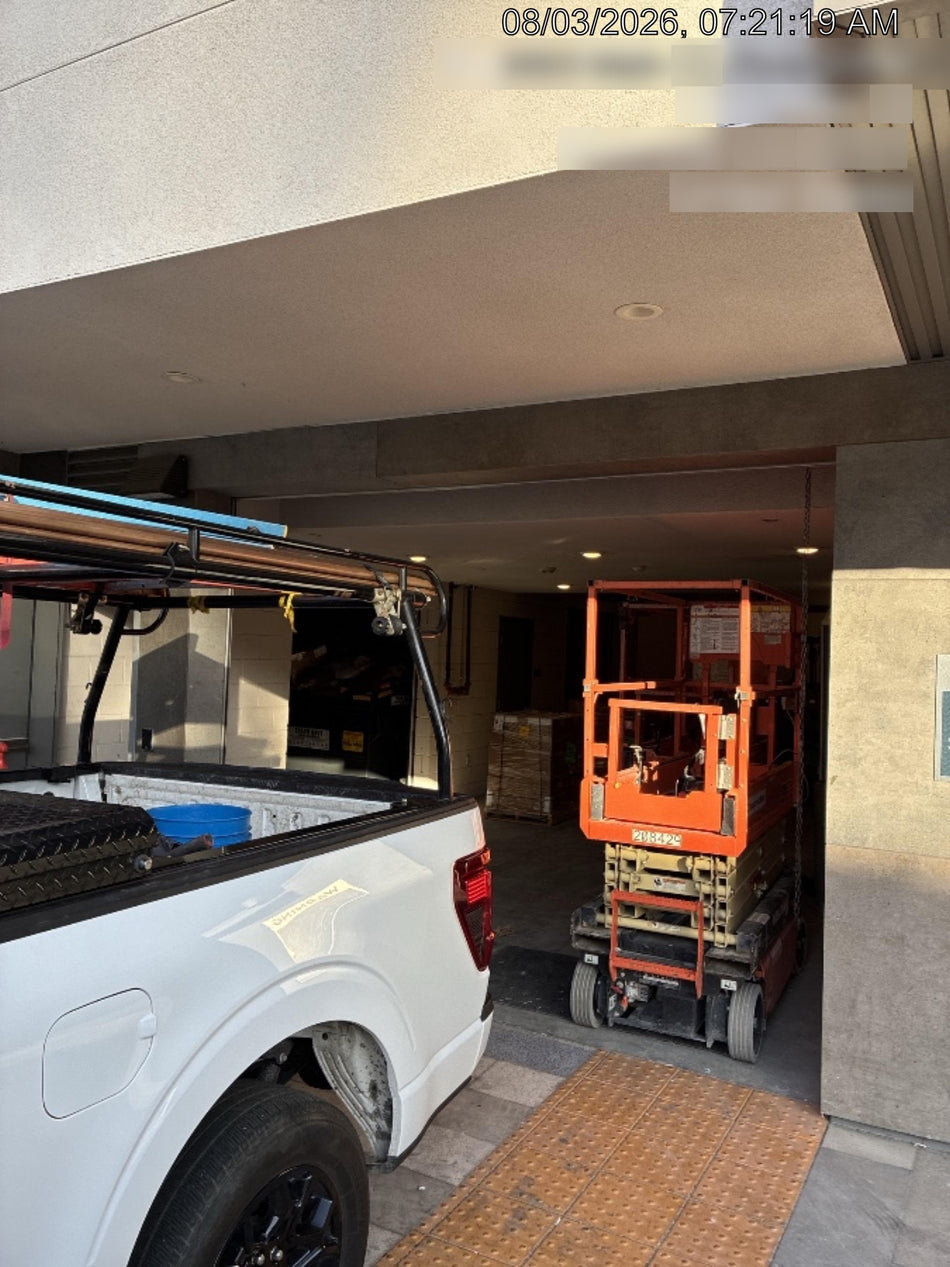 2022 JLG R1932