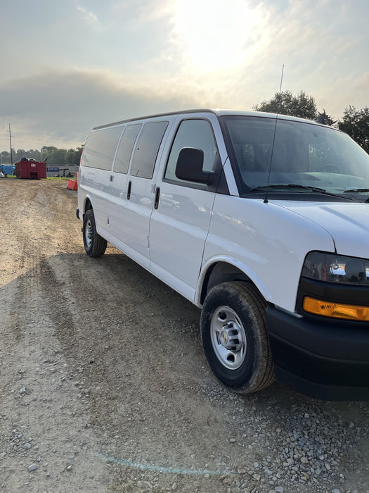 2023 CHEVROLET Express Van - Rental