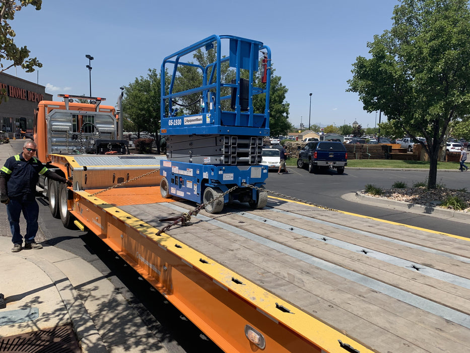 2019 Genie GS-1930 Fixed rails with chain Entry