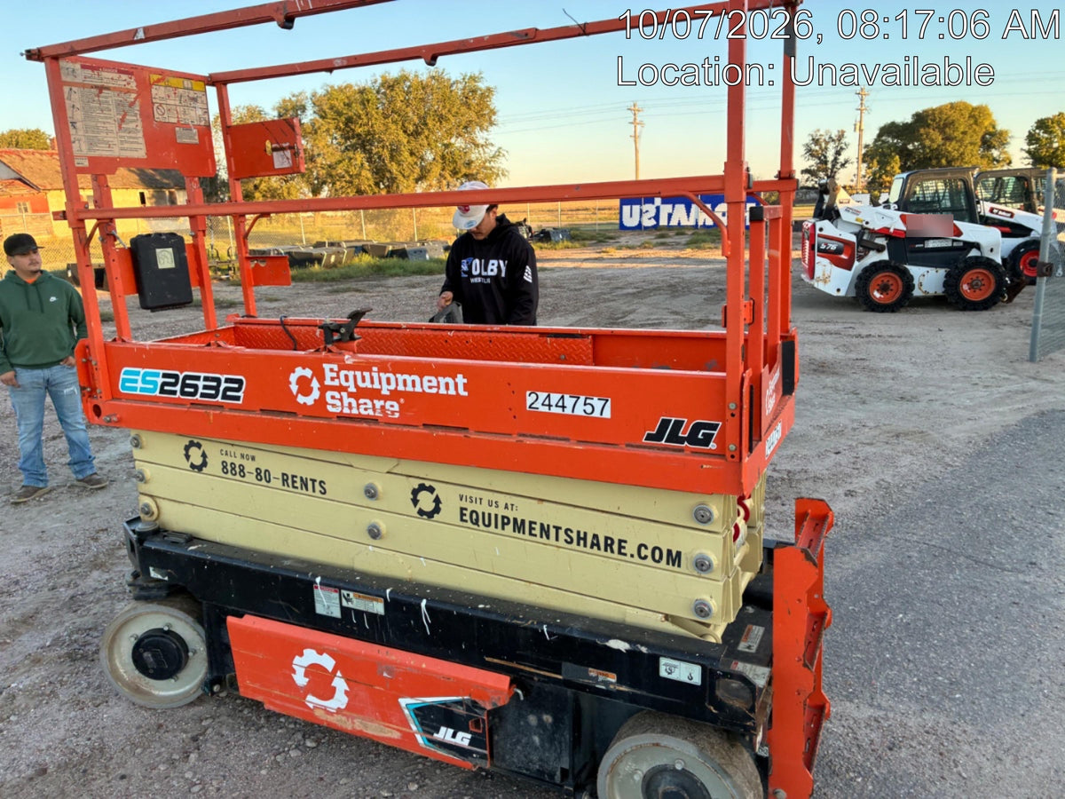 2022 JLG ES2632