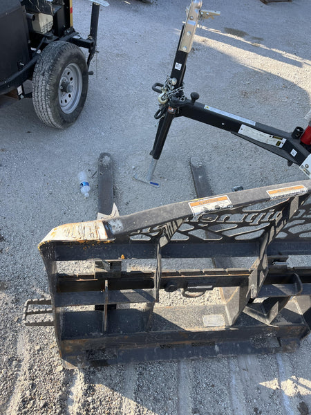 2021 PALADIN 48" Pallet Forks - Paladin