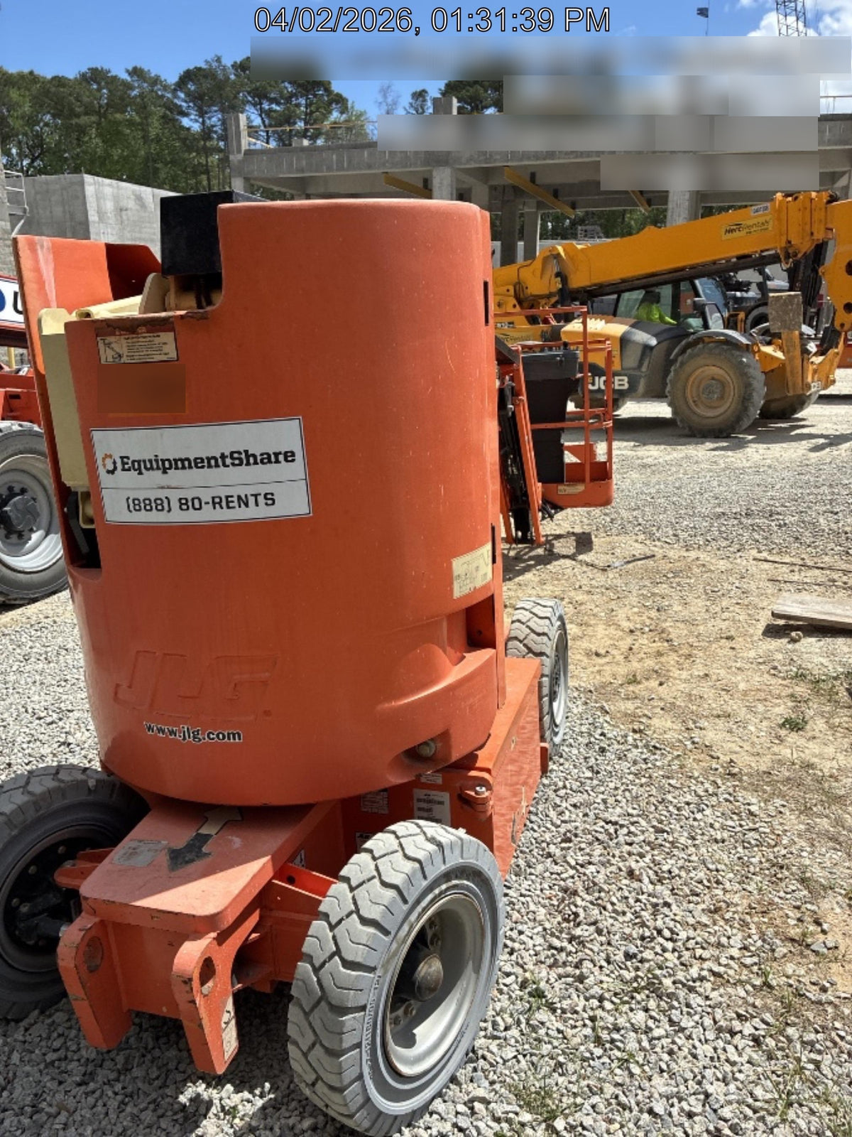 2019 JLG E300AJP