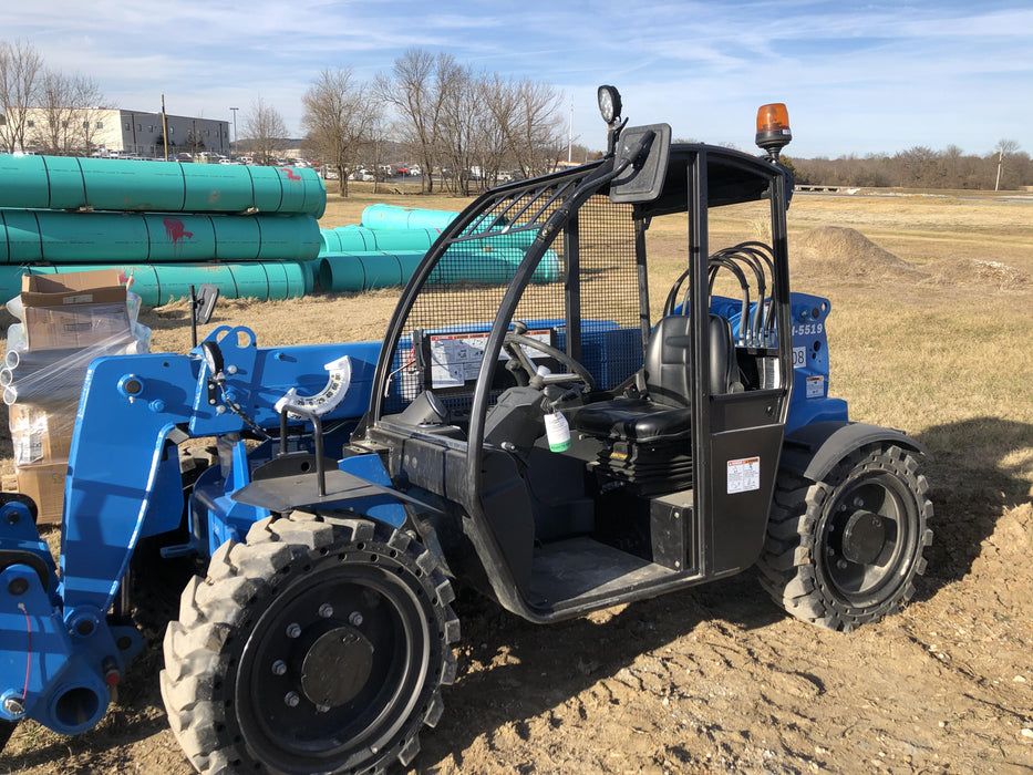 2019 Genie GTH-5519 Canopy, Solid RT Tires, LED Work Lights, Beacon\t48" Carriage, 48" Forks