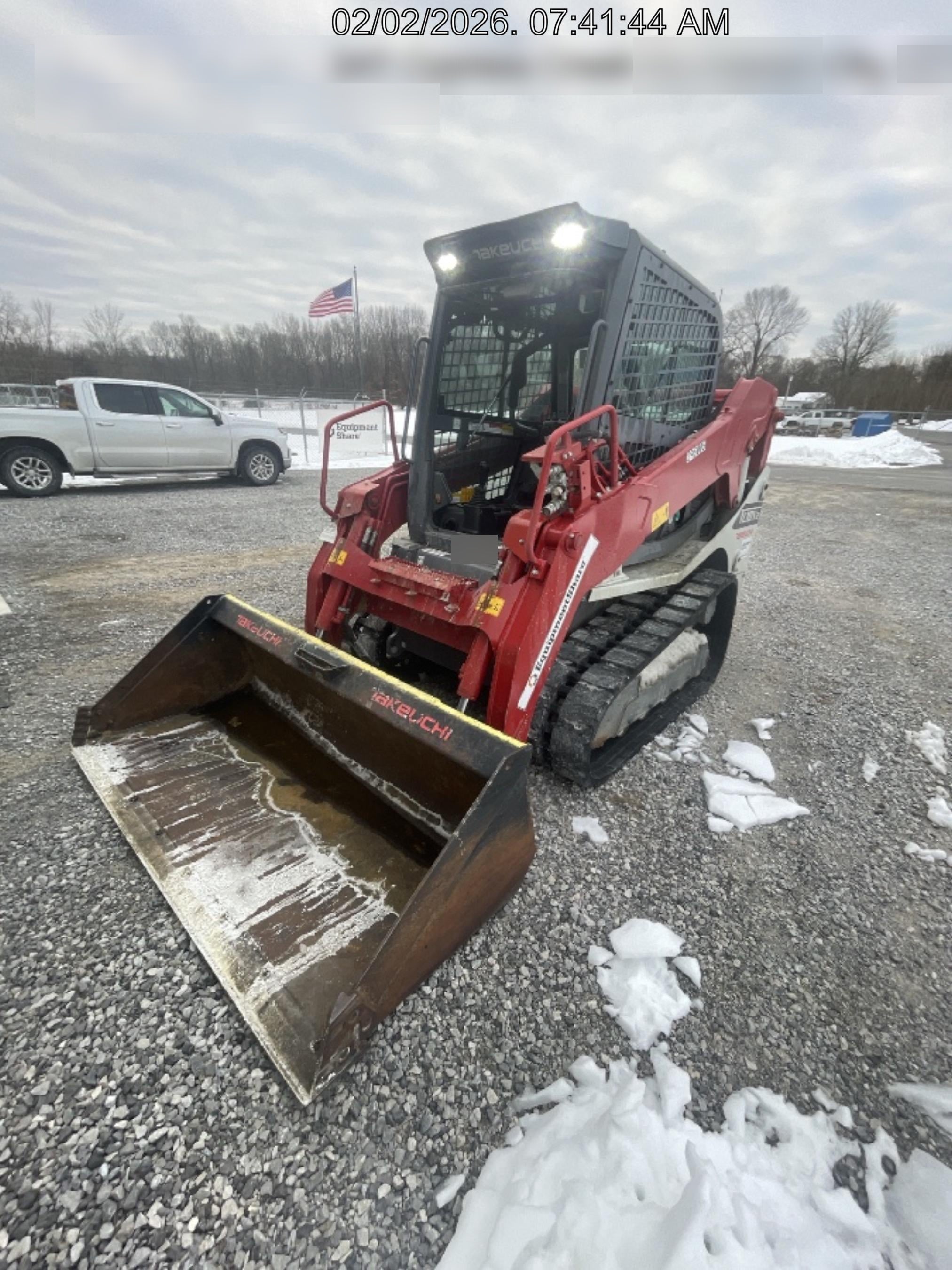 2023 TAKEUCHI TL10V2-CR