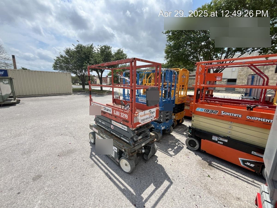 2018 SKYJACK SJIII-3219