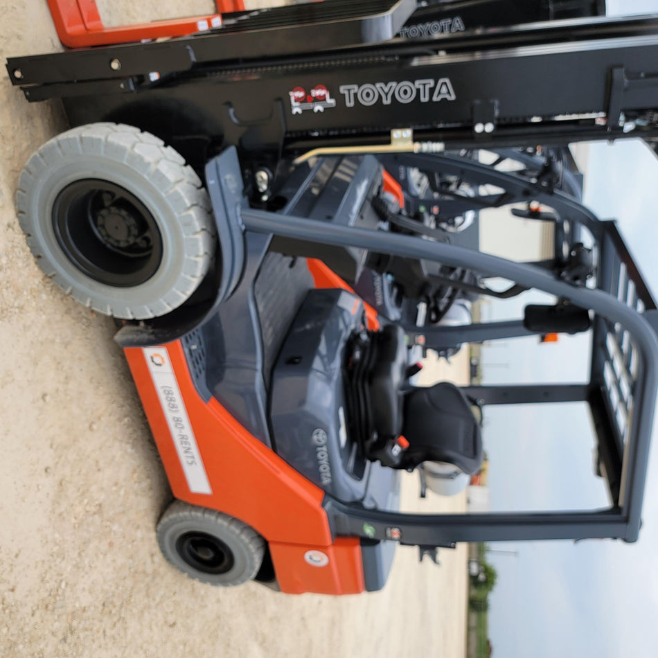 2022 TOYOTA 50-8FGU25