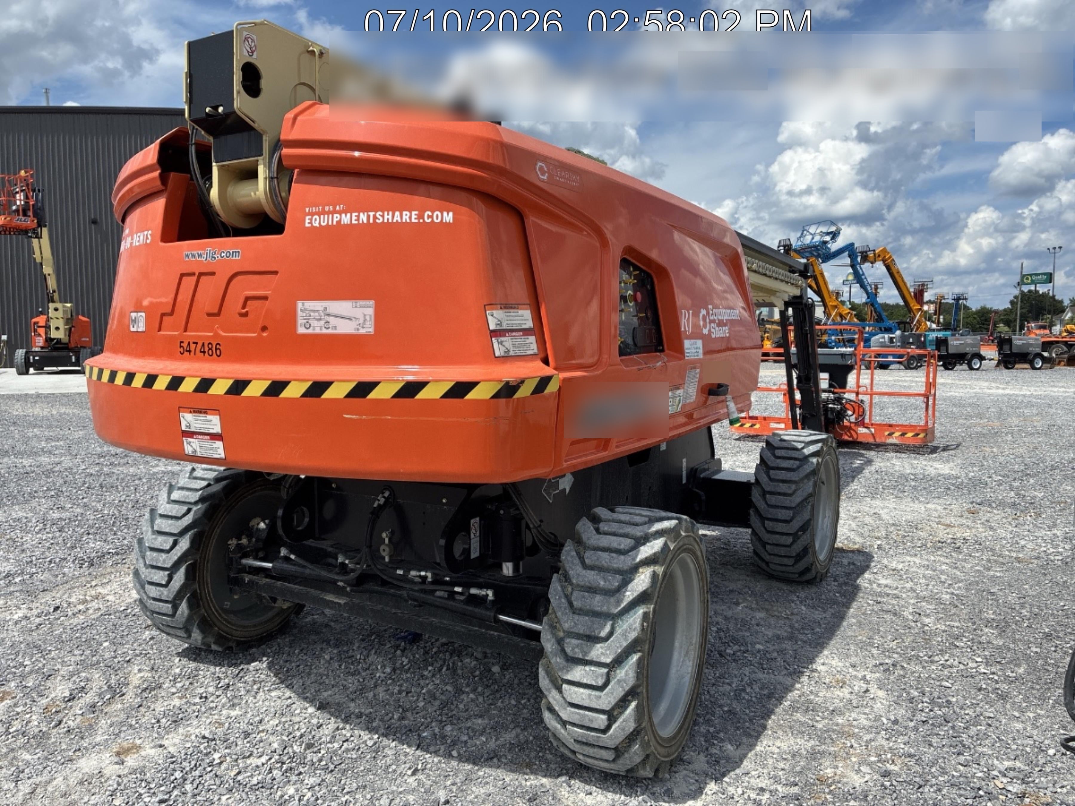 2025 JLG 660SJ