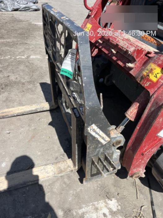 2022 PALADIN 48" Pallet Forks - Paladin