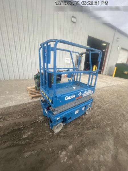 2022 GENIE GS-1432