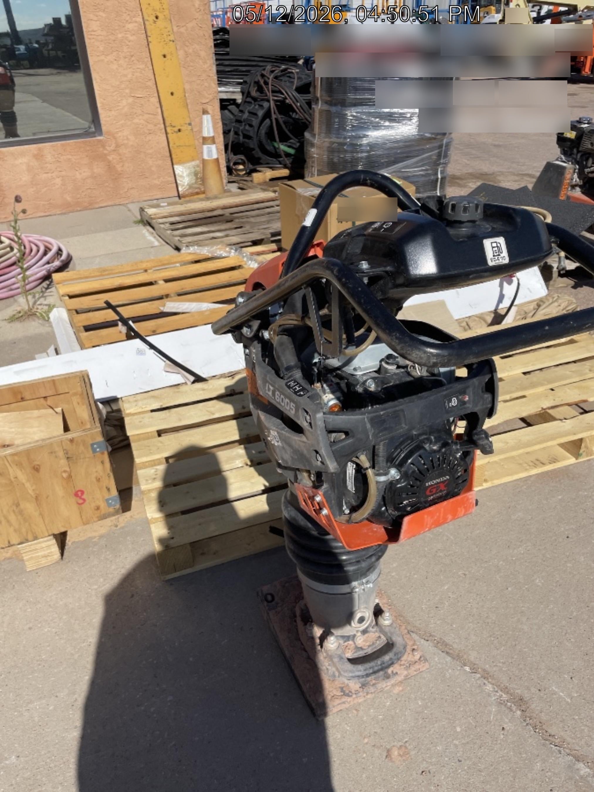 2025 HUSQVARNA LT6005