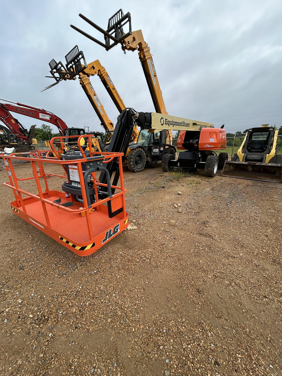 2025 JLG 660SJ