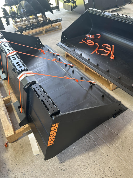 2025 EQUIPMENTSHARE 1006228 - 78" Smooth Bucket, CTL