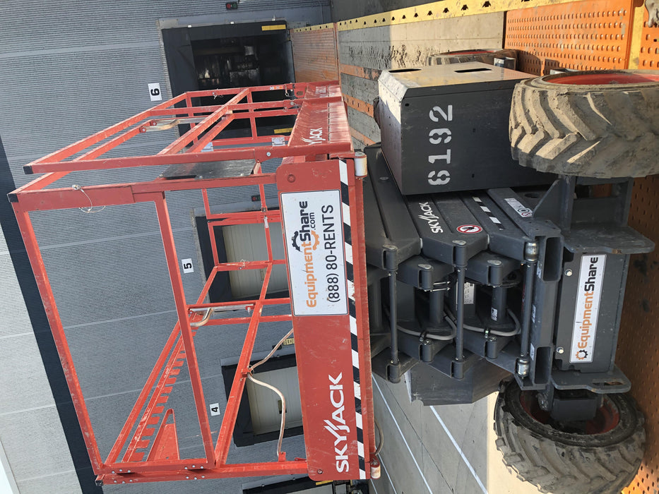 2017 SKYJACK SJ6832 RT