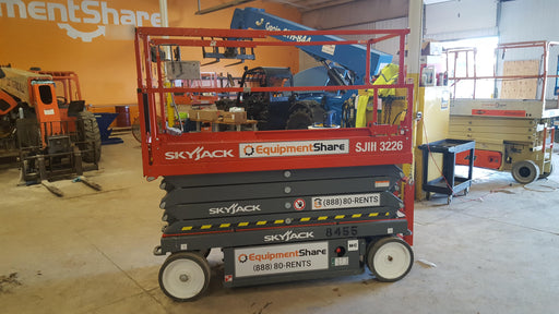 2018 Skyjack SJIII-3226 Skyjack SJIII3226 Scissor Lift w/Trojan Batteries