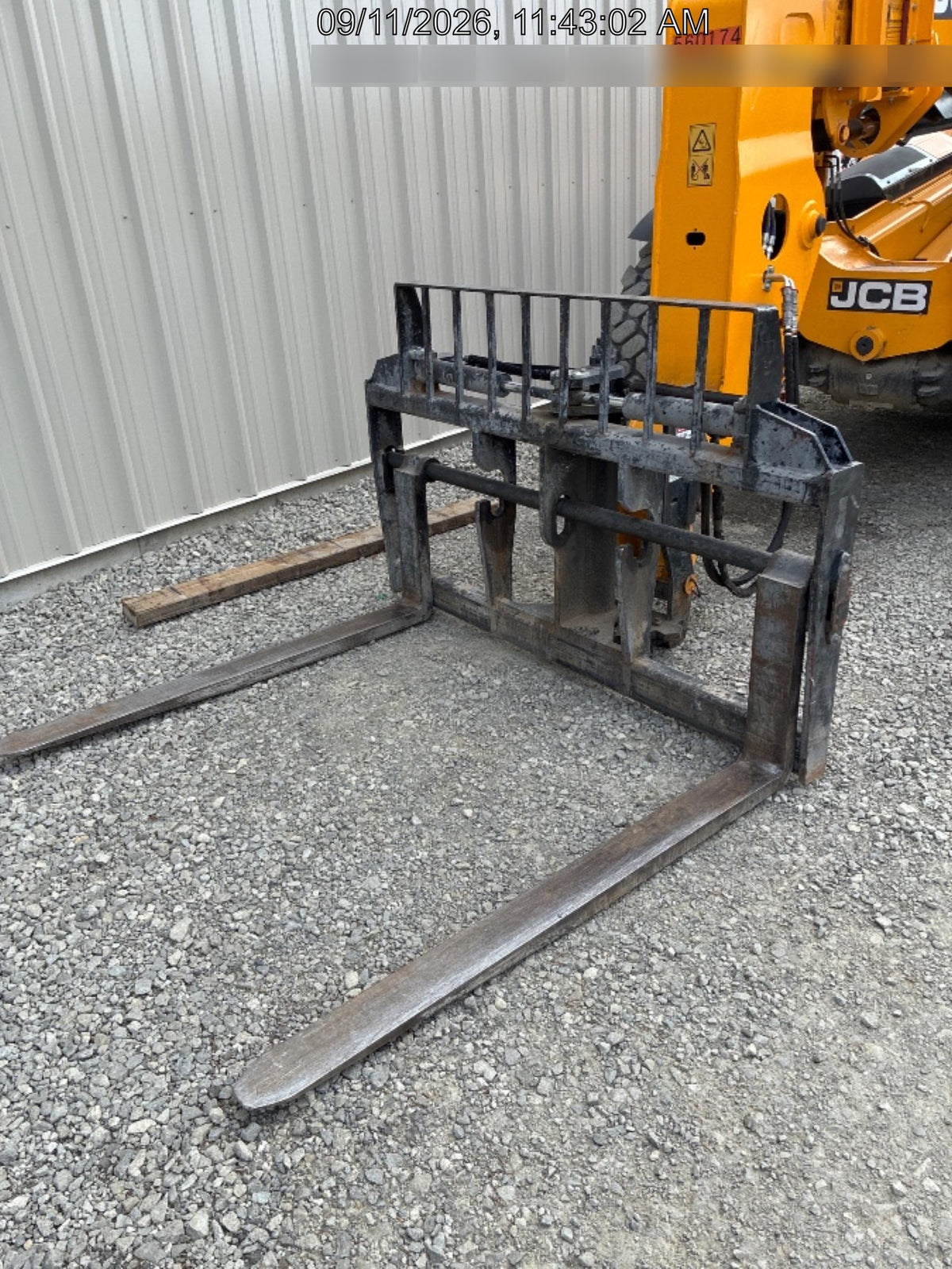 2022 JCB 332/E5286