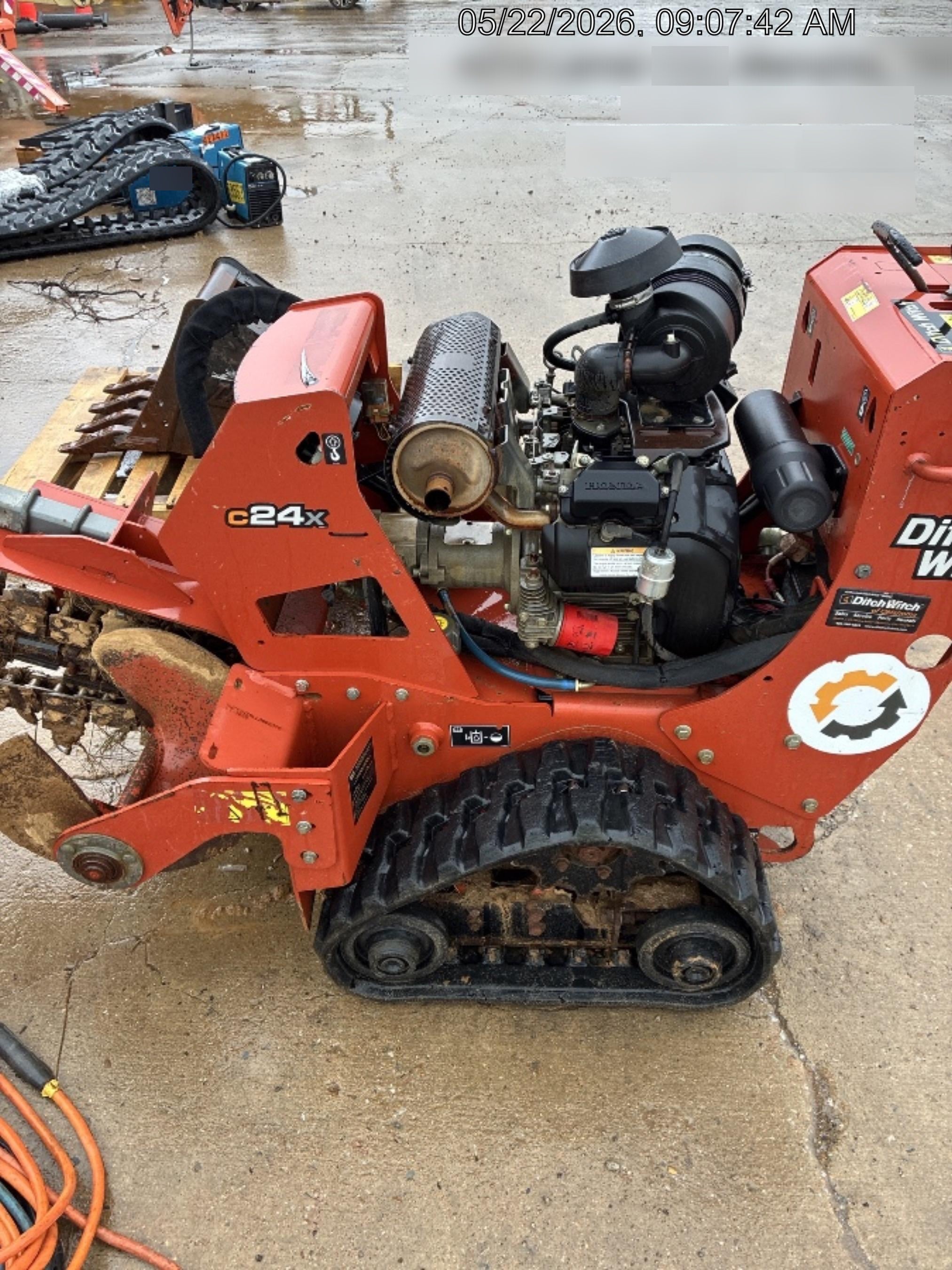 2020 DITCH WITCH C24XA