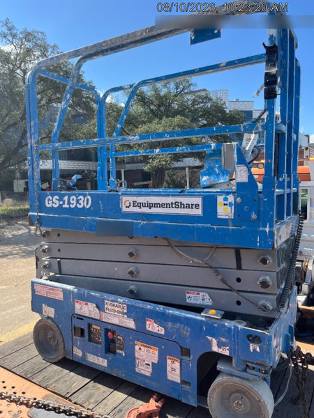 2019 Genie GS-1930 Fixed Rails with Chain Entry