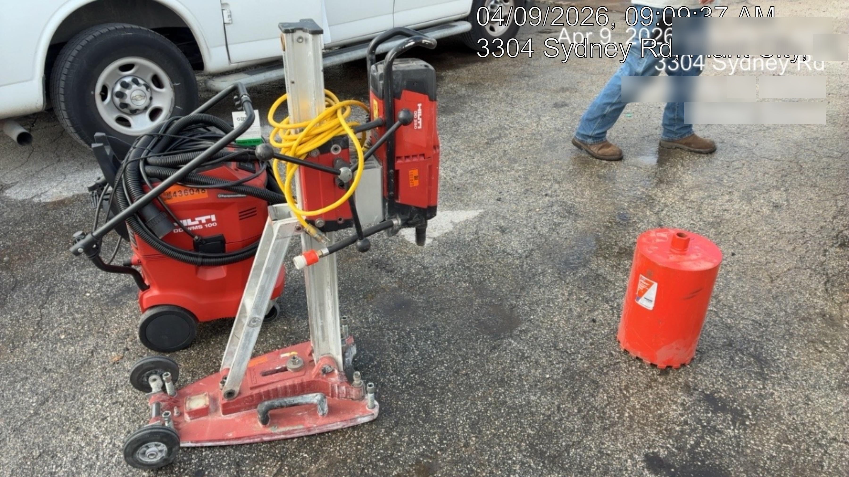 2020 HILTI DD250E