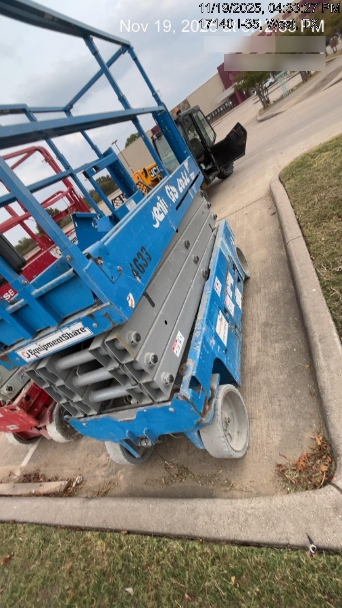 2017 GENIE GS-2632