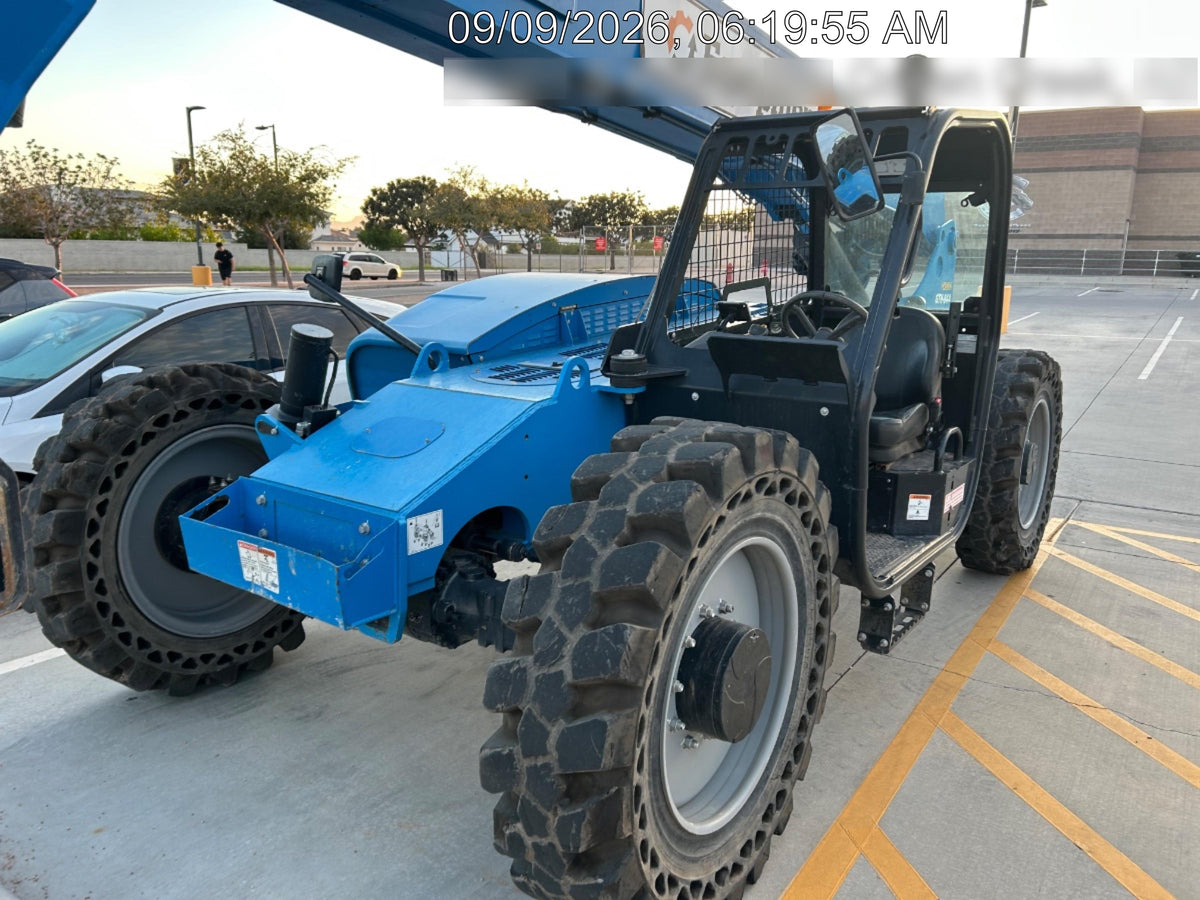 2022 Genie GTH-844 74Hp Dsl, Canopy, Sld Tires, LED WL, Bcn, L Hook, EST
