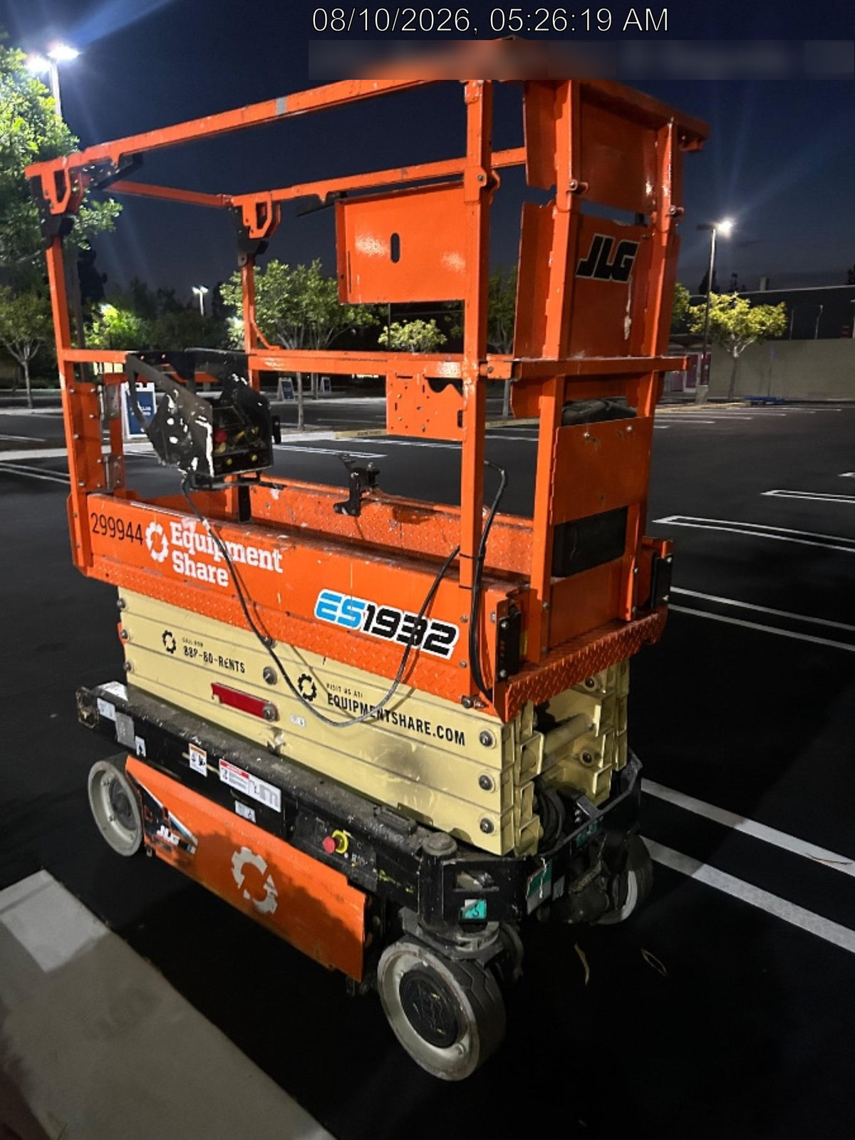2023 JLG ES1932