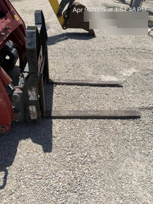 2024 VIRNIG 48" Pallet Forks - Virnig