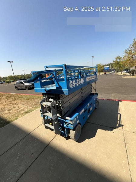 2022 GENIE GS-3246
