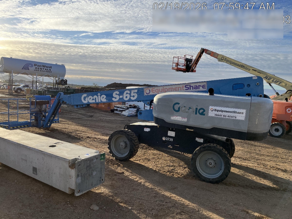 2017 GENIE S-65
