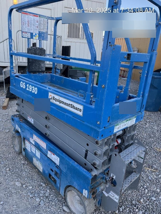 2019 Genie GS-1930 Half Height Swing Gate, 800W Inverter