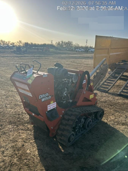 2020 DITCH WITCH C24XA