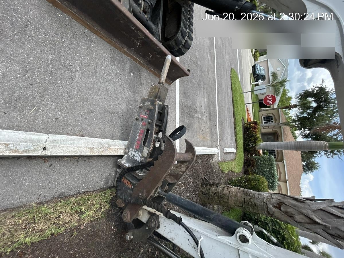 2023 TOKU TNB4J-C
