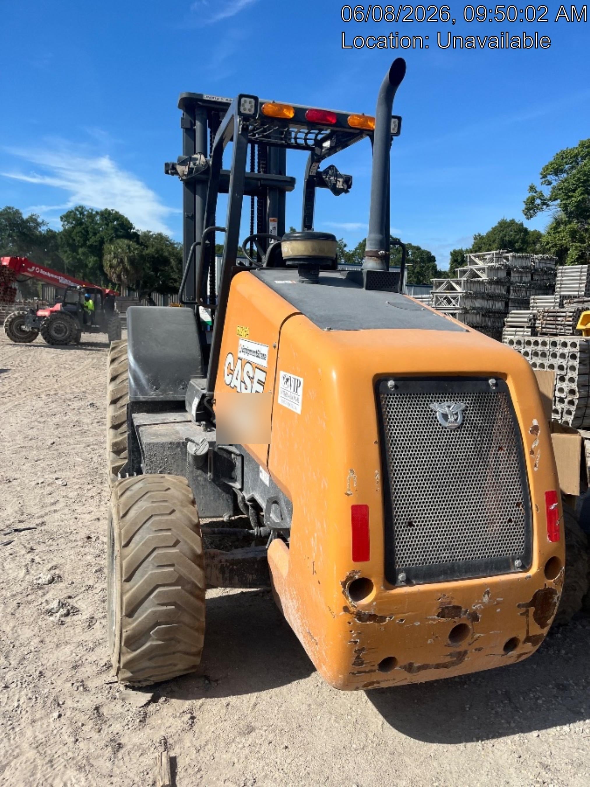 2023 CASE 588H