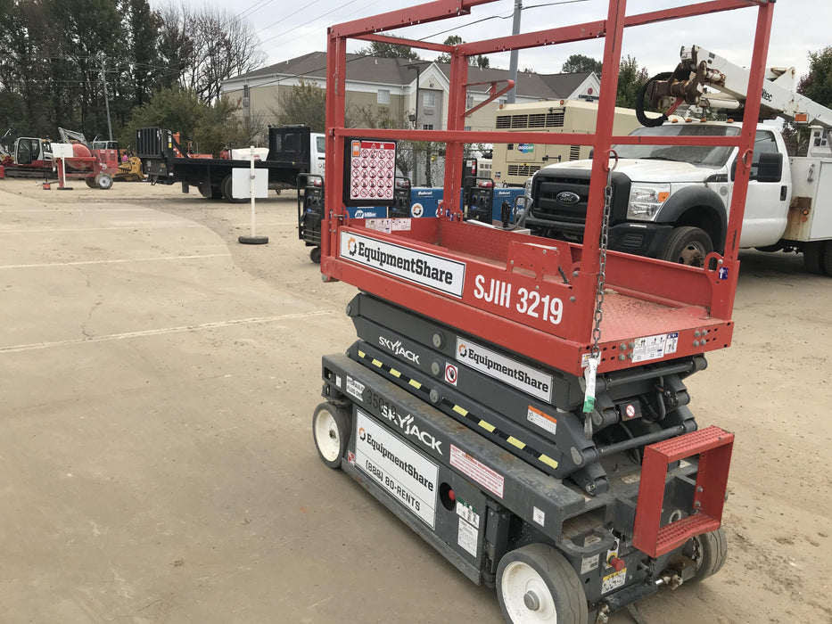 2019 Skyjack SJIII-3219 Standard Options, Trojan Batteries