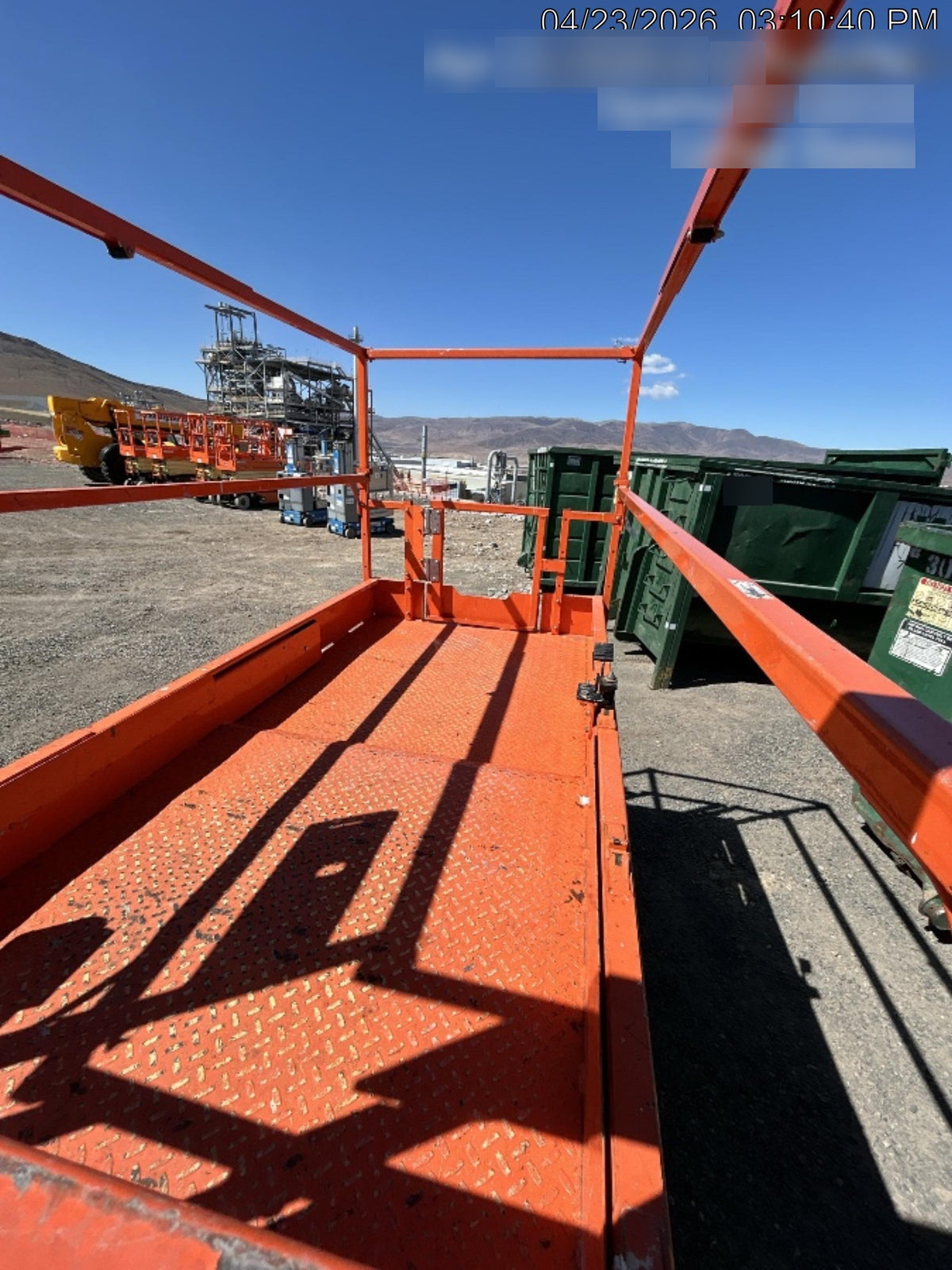 2022 JLG ES3246