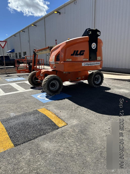 2019 JLG 460SJ