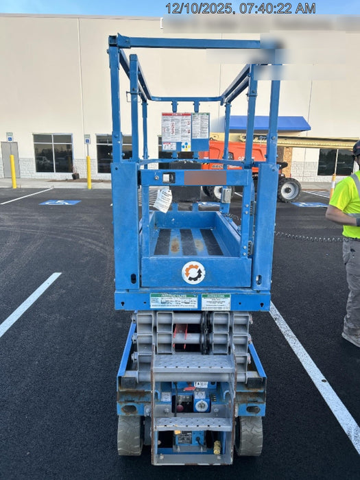 2020 Genie GS-1930 Solid Non Marking Tires, Beacon, Folding rails with half height swing gate, 800W Inverter