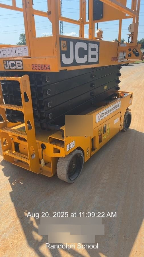 2022 JCB S3246E