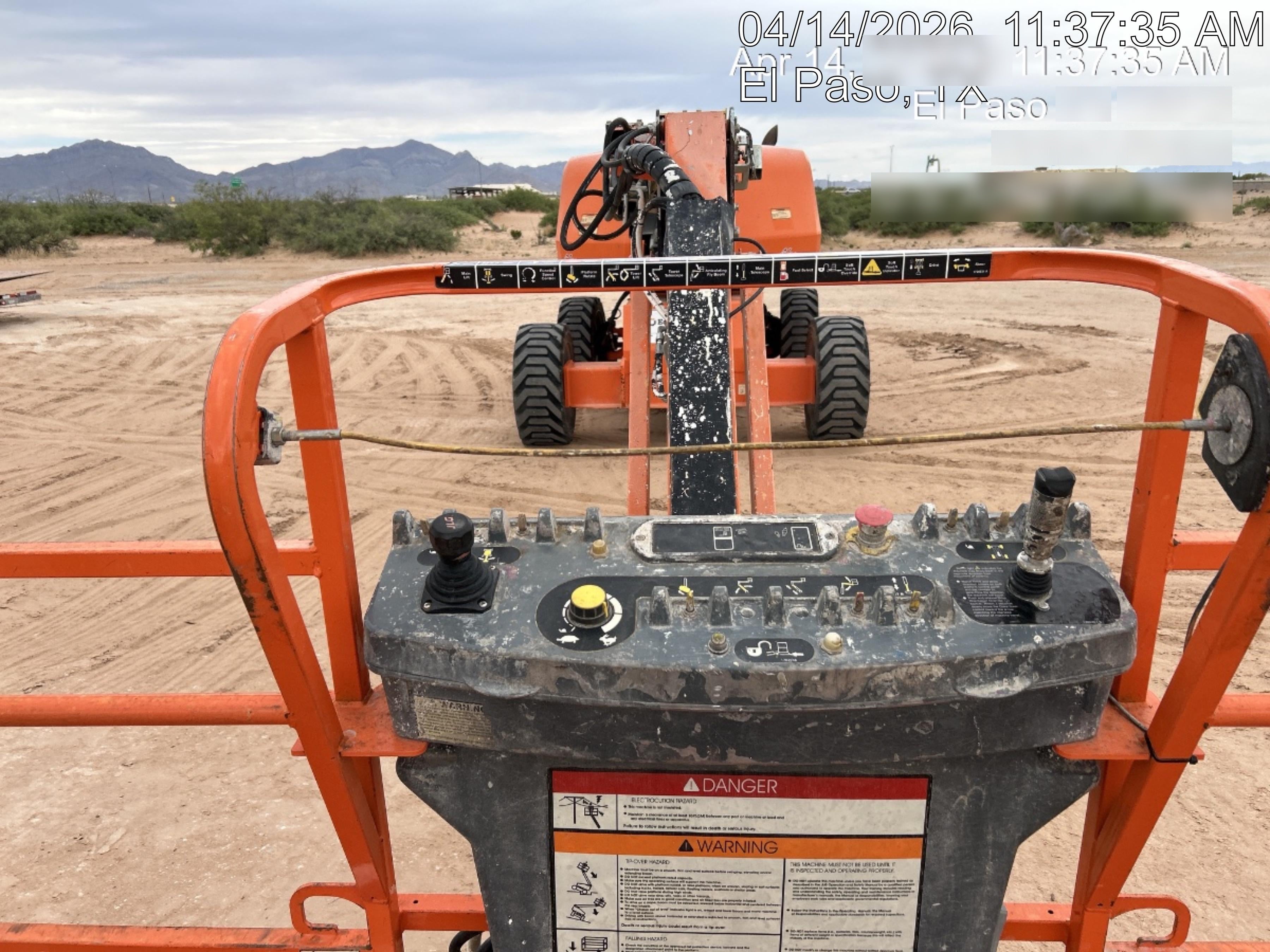 2021 JLG 660SJ