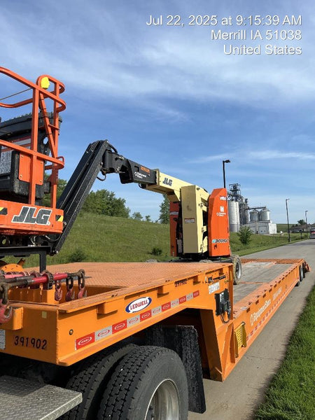 2025 JLG E300AJP