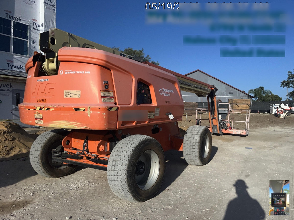 2022 JLG 660SJ