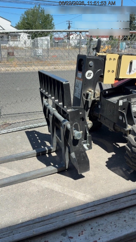 2025 JLG 519