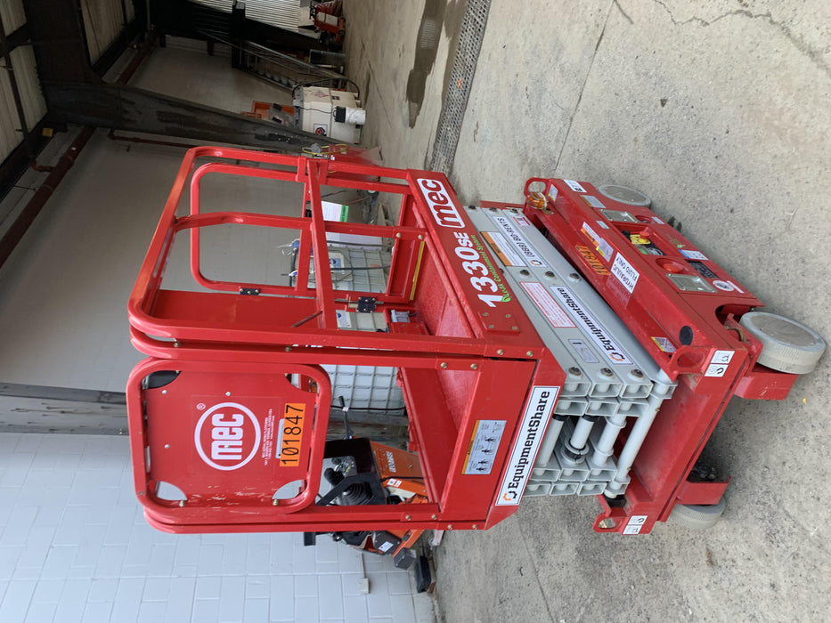 2020 MEC 1330SE Solid NM Tires, Steel Swing out Doors, LCS, Beacon, 900W Invertor