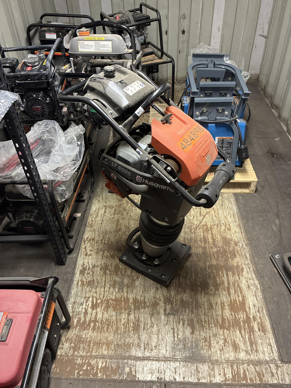2025 HUSQVARNA LT6005