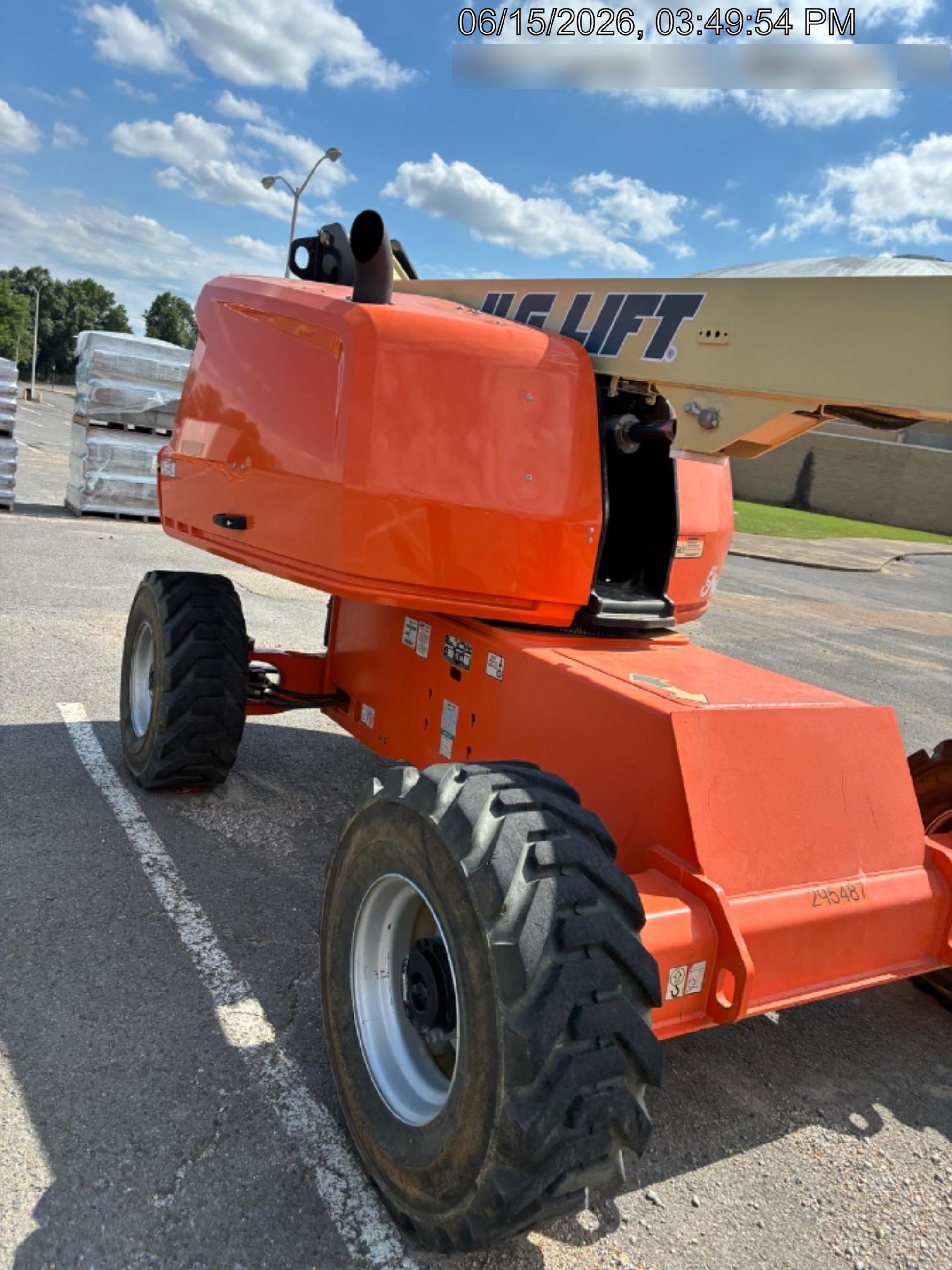 2023 JLG 460SJ
