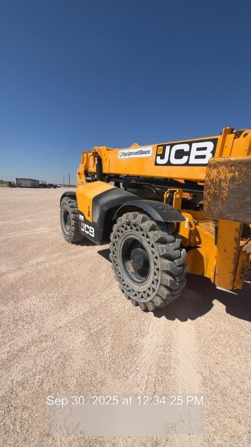 2022 JCB 512-56